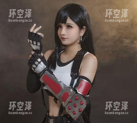 Azami Azami女友全套:图片里的肌肤光滑得像豆腐!