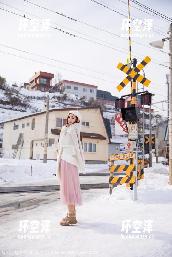 IMiss爱蜜社-雪儿Cier IMiss爱蜜社 - 原图下载撒欢,雪儿Cier的美足光芒四射!你准备好了吗?