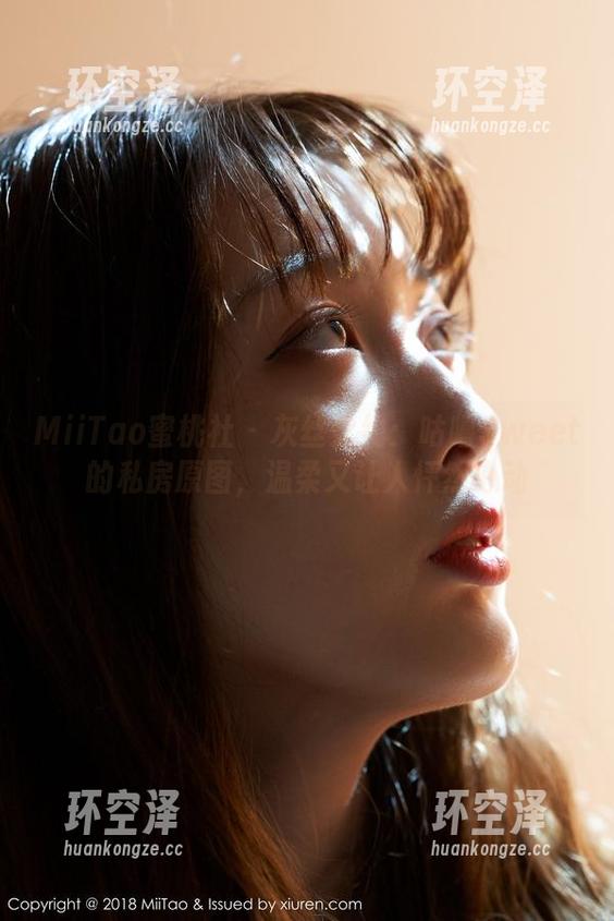 MiiTao蜜桃社-咕噜Sweet MiiTao蜜桃社 - 灰丝之约:咕噜Sweet的私房原图,温柔又让人怦然心动