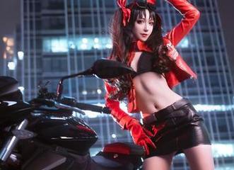 套图俏厨娘：在Sakiiii翎柒的美图世界里，菜肴与小姐姐齐飞！