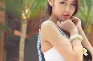 TGOD推女神 - 校园图集：大安妮，你是不是来这儿拍写真也算正经事啊？