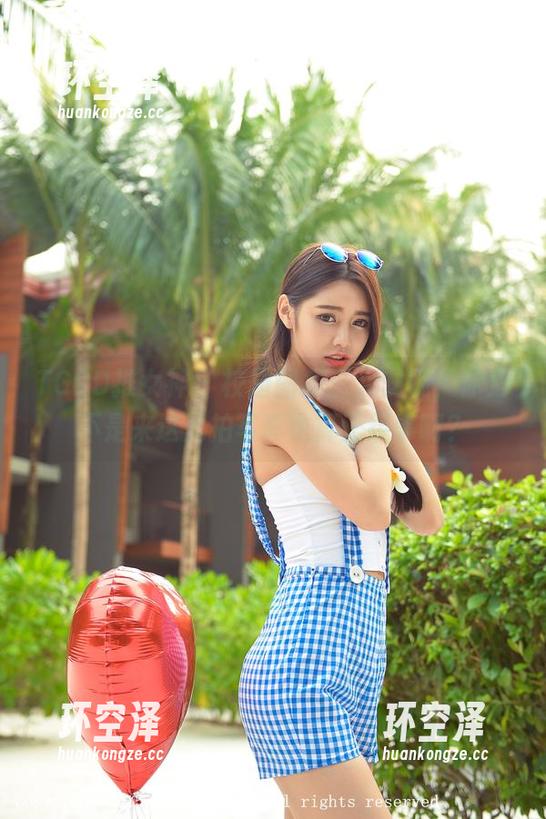 TGOD推女神 - 校园图集：大安妮，你是不是来这儿拍写真也算正经事啊？