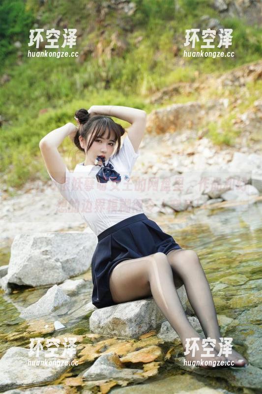 Tina很妖孽呀 在Tina很妖孽呀女王的网盘里,作品和幻想的边界模糊得令人窒息!