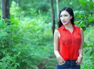 TuiGirl - 梁棋棋别具一格的JK写真集更新，快来期待惊喜吧！