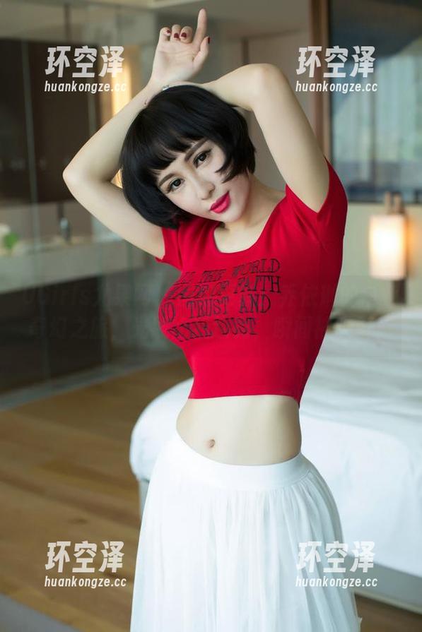 UGirls尤果网-乔依琳 UGirls尤果网 - 图包更新:乔依琳的白色奇幻之旅,光线比我还亮,瞬间被吸引!