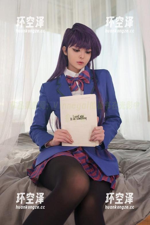 Vinnegal 作品集时间:Vinnegal的秘书在光影中会呼吸