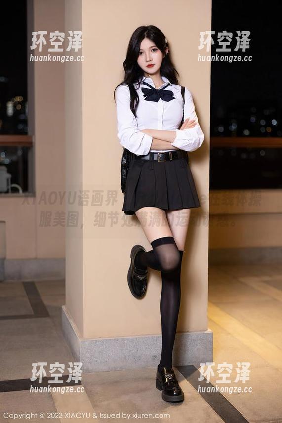 XIAOYU语画界-允儿Claire XIAOYU语画界 - 允儿Claire在线体操服美图,细节处满满的运动诱惑。