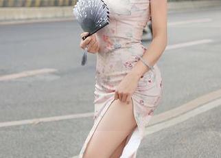 Xiuren秀人网 - 蕾丝与水的浪漫：Manuela玛鲁娜性感浴室套图，如何能不心动？