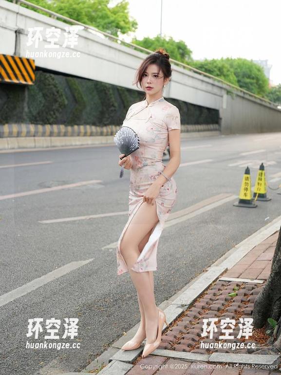 Xiuren秀人网-Manuela玛鲁娜 Xiuren秀人网 - 蕾丝与水的浪漫:Manuela玛鲁娜性感浴室套图,如何能不心动?