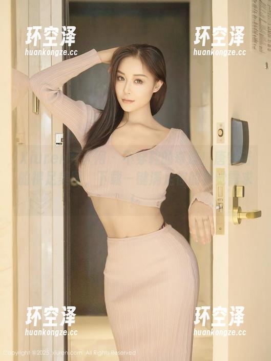 Xiuren秀人网-唐安诺 Xiuren秀人网 - 不穿鞋的奇迹!唐安诺的裸足美图,下载一键满足你的视觉需求!