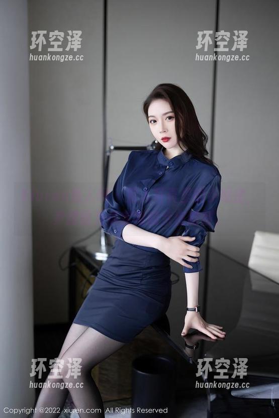 Xiuren秀人网-尹甜甜 Xiuren秀人网 - 双人写真里的小秘密,尹甜甜为你定制的亲密时刻。