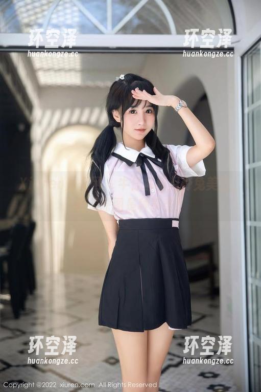Xiuren秀人网-月野兔美妞 Xiuren秀人网 - 牛仔裤和月野兔美妞,观看原图是种享受!