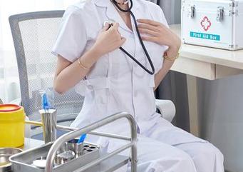 Xiuren秀人网 - 尤其是这水手服全套，谢小蒽说她变成了海底捞的广告代言人！