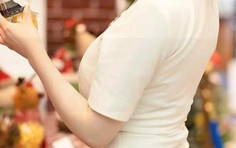 YouMi尤蜜荟 - 小海臀Rean的妹妹：光影与色彩的图片合集探险