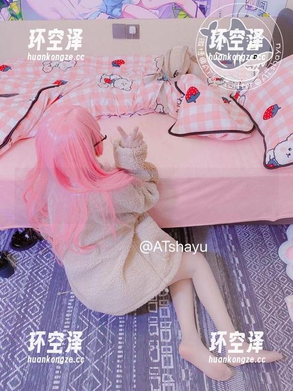 at鲨鱼 白色调调,at鲨鱼的定制写真,一起刷出你的ins灵感!