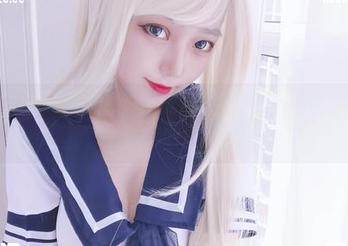 抓紧！eloise软软的双拼丝袜写真已上线网盘，不容错过！