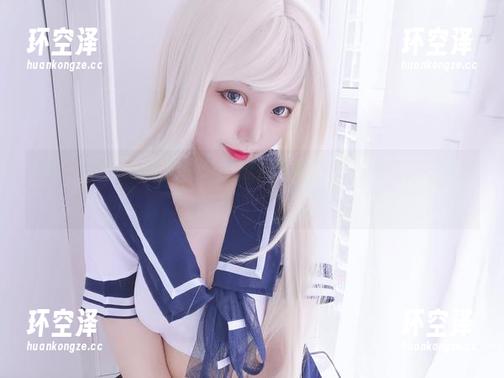 eloise软软 抓紧!eloise软软的双拼丝袜写真已上线网盘,不容错过!