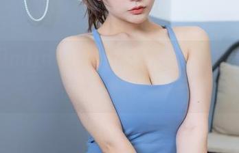 三刀刀miido的巫女合集，在线感受那神秘的氛围和气息。