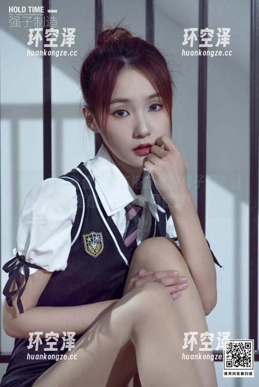 丽柜 - 想看看佳怡在浴缸里的样子吗？让你意想不到的免费照片！