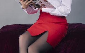 丽柜 - 泳衣潮流，琳达原图一起来；壁纸随心，感受那份妩媚！