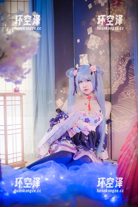 二佐Nisa 二佐Nisa的碧蓝㭴野女仆写真合集,心情愉悦的秘密武器!
