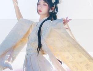 兔子Zzz不吃胡萝卜私房集：天使的撩拨艺术