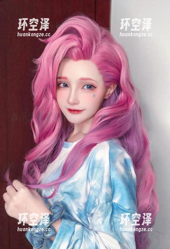 千夜未来 水手服的图集更新,千夜未来带你揽月入怀!
