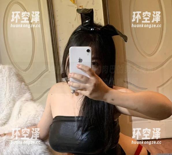 可爱的肉巴 微密圈 - 图包精选,可爱的肉巴的男友视角:在那一瞬间,我心中的小鹿乱撞