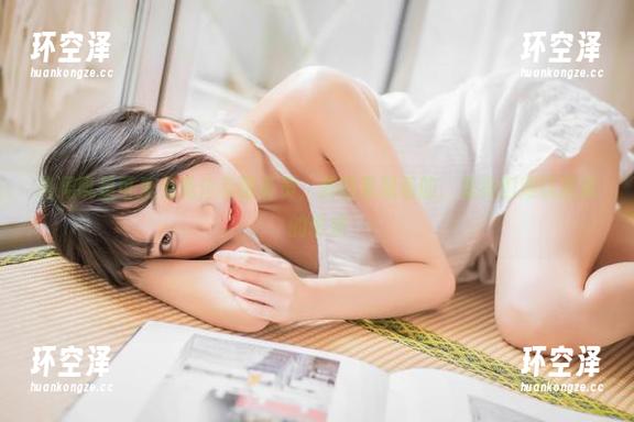 周叽是可爱兔兔 当周叽是可爱兔兔化身服务员,美图里藏着的,是我们难以言说的诱惑