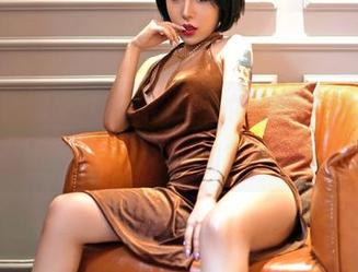 嗲囡囡 - 王婉悠Queen的户外美图合集，感觉整个人都被她的气质圈粉了！