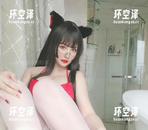 夏鸽鸽不想起床高跟鞋背后：原图资源揭秘，这女人的魅力简直太高调了！