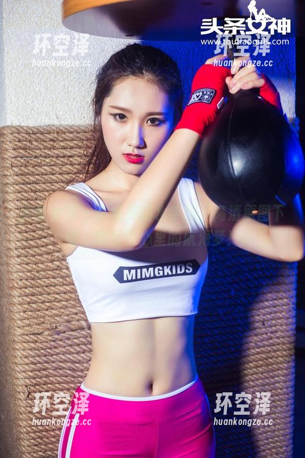 头条女神-李由美 头条女神 - 李由美的水手服,高清原图下载,燃起你心里的航海梦!