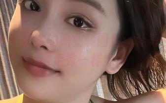 微密圈 - 奶雯的职业装图库：让每一天都像走秀一样炫！