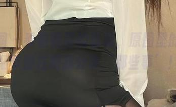 微密圈 - 看看奶雯的套装，原图里的每个细节都在跟我分享‘那些事’！