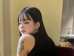 微密圈 - 在小u优优子的私房写真中，揭开天使的面纱
