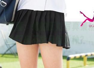尤果网 - 佟蔓：她的厨娘写真集精选，谁说厨房不能风情万种？
