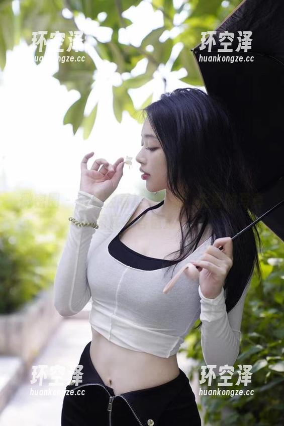 微密圈 - 泳衣控看过来！徐珺大哥的写真图库不容错过！