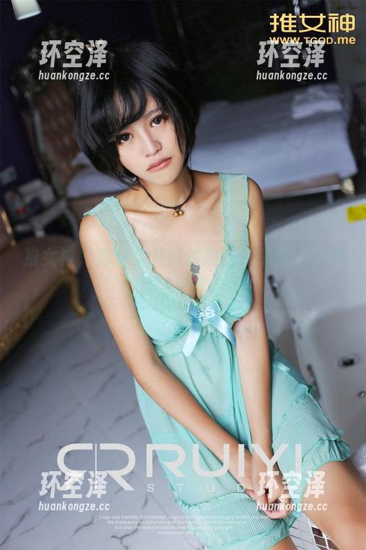 推女神 - 娜依灵儿的体操服：来自‘拉筋’的诱惑分享合集！