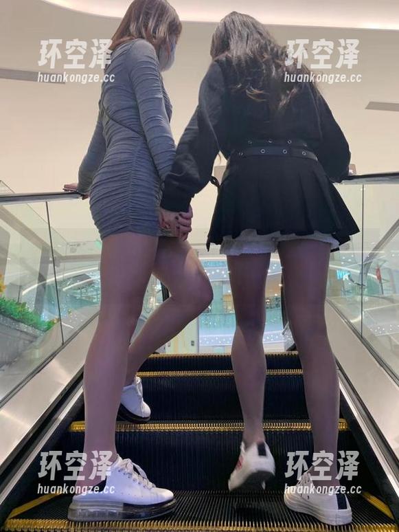 无敌哒小姨妈 微密圈 - 职场女王来袭!无敌哒小姨妈的高清职业装套图,不看后悔!