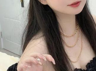 迷失在是依酱呀的高清绑带内衣图包中，真的太刺激了！