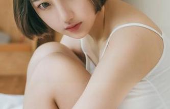 果团网 - 抓住她的婚纱瞬间：尹意纯的高清照片，光影与梦幻的完美结合！