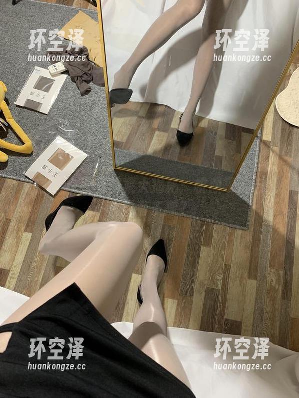 微密圈 - 福利图集大揭秘：桃脱了的自拍究竟有多撩？