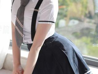 模范学院 - 看完程程CC的旗袍美图，我的壁纸自信瞬间爆棚！