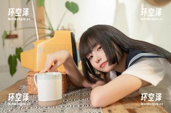 爆机少女喵小吉 精选佳作:爆机少女喵小吉让裤里丝变成一幅画,真的能让人想停下脚步