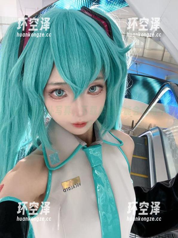 狐玖玖 狐玖玖女仆写真,下载后你可能会变得不一样哦
