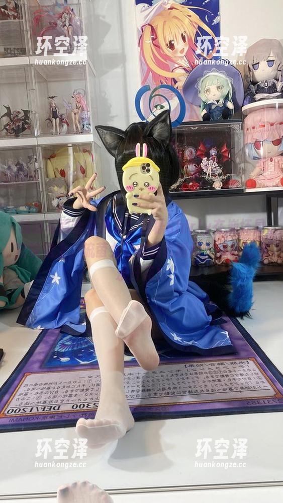 白栎Shirly 最新写真合集来了!白栎Shirly在崩坏星穹铁道上,流萤女仆的幽默瞬间,保证让你乐开花!