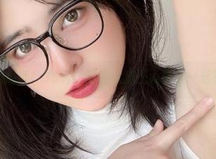肉丝的最新COS秀：眼酱大魔王w带你一起冒险！