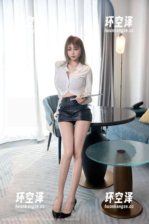 秀人网 - 这个UU酱的水手服合集真是太有魅力，瞬间开启无限遐想！