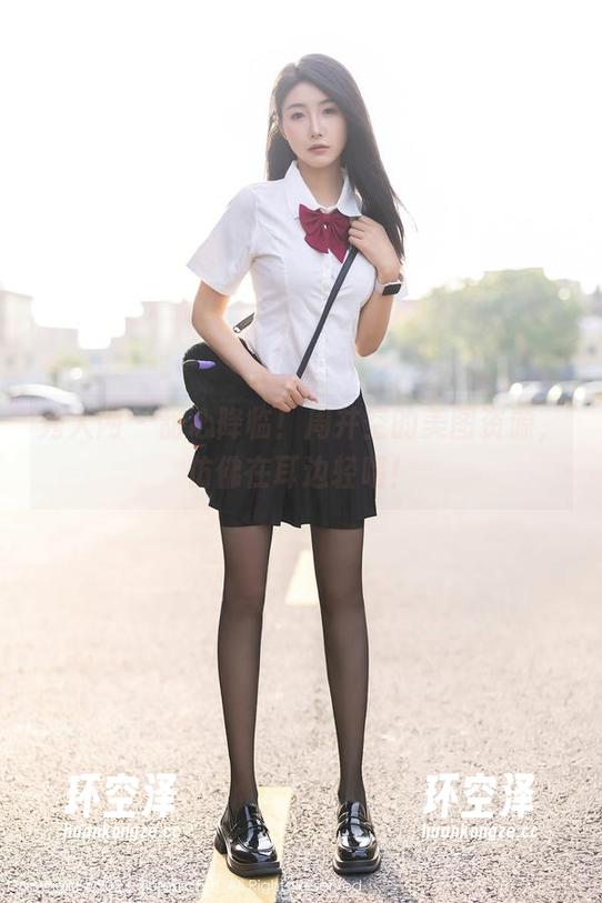 秀人网-周井空 秀人网 - 甜心降临!周井空的美图资源,仿佛在耳边轻唱!