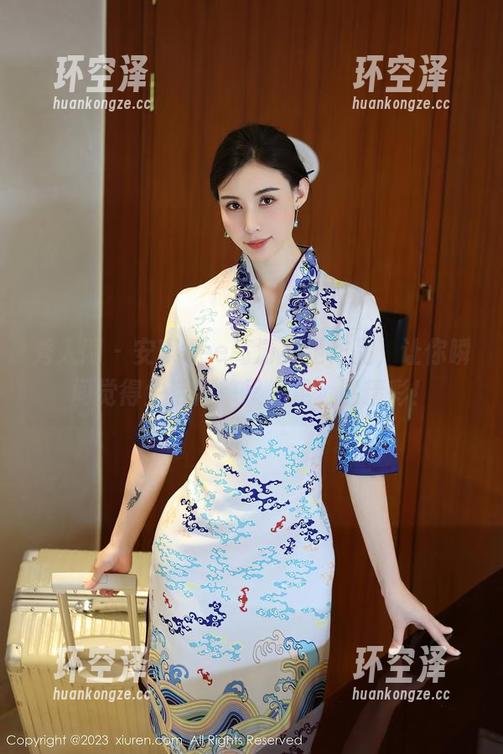 秀人网-安琪Yee 秀人网 - 安琪Yee高清美足作品,让你瞬间觉得生活简单又“足”够精彩!